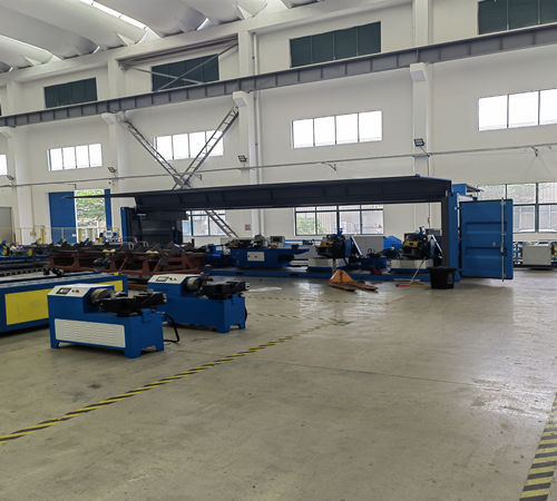 自動鎖鋼管機(jī)